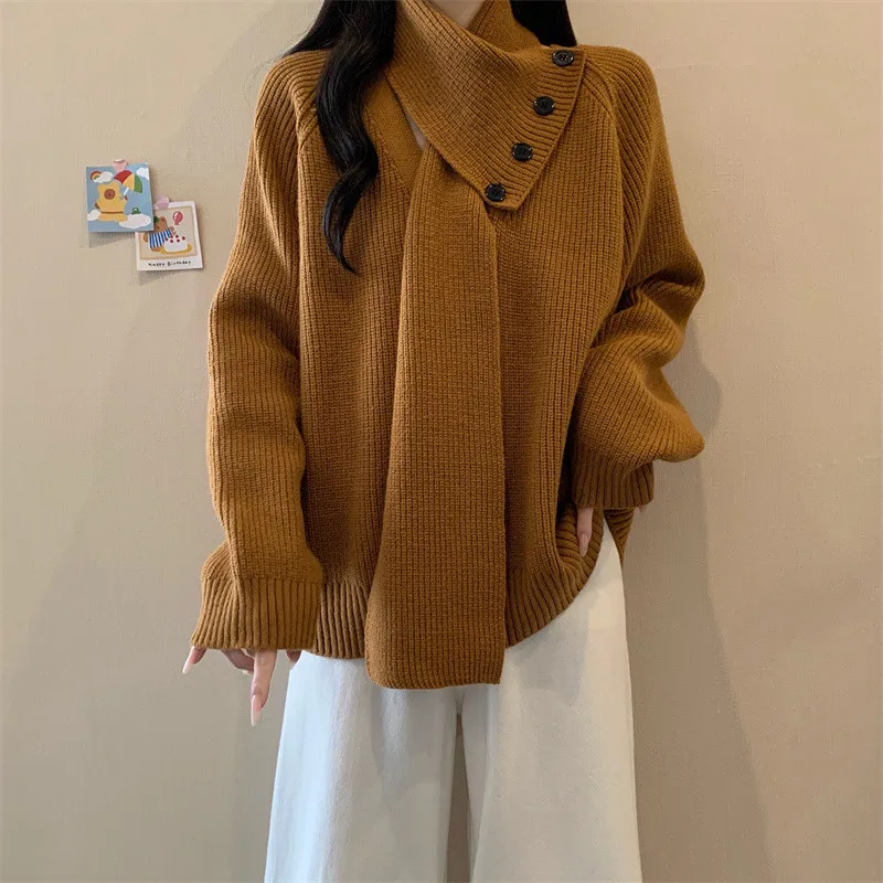 Korean Version Detachable Scarf Sweater for Women's Autumn Winter Design Sense New Knitted Sweater Top Scarf Two-piece Set