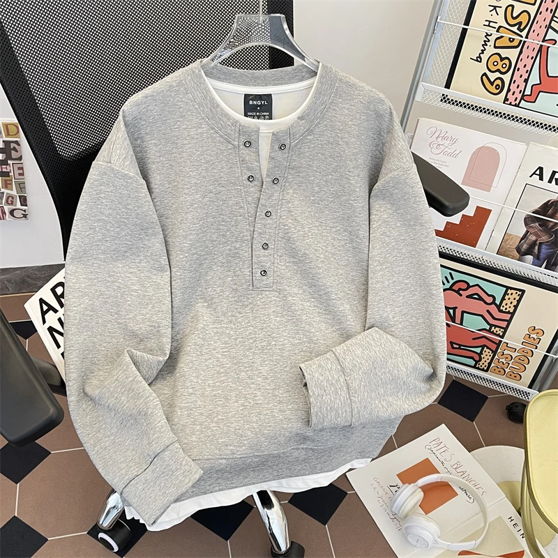 

Men's Korean Style Faux Layered Henley Sweatshirt Oversized Button Placket Two-Tone Hoodie Minimalist Casual Base Layer Top