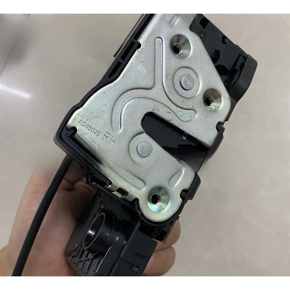 Front Rear Left Right Brand New 81310-D3510 81320-D3520 for Hyundai Tucson 81410-D3500 81420-D3500 Door Lock Assembly Auto Parts