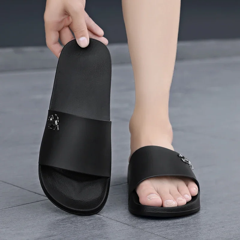 

Men's Lightweight Slide Sandals Soft Comfortable Non-Slip Slippers Indoor Outdoor Bathroom Beach Shoes Quick-Dry EVA Platform