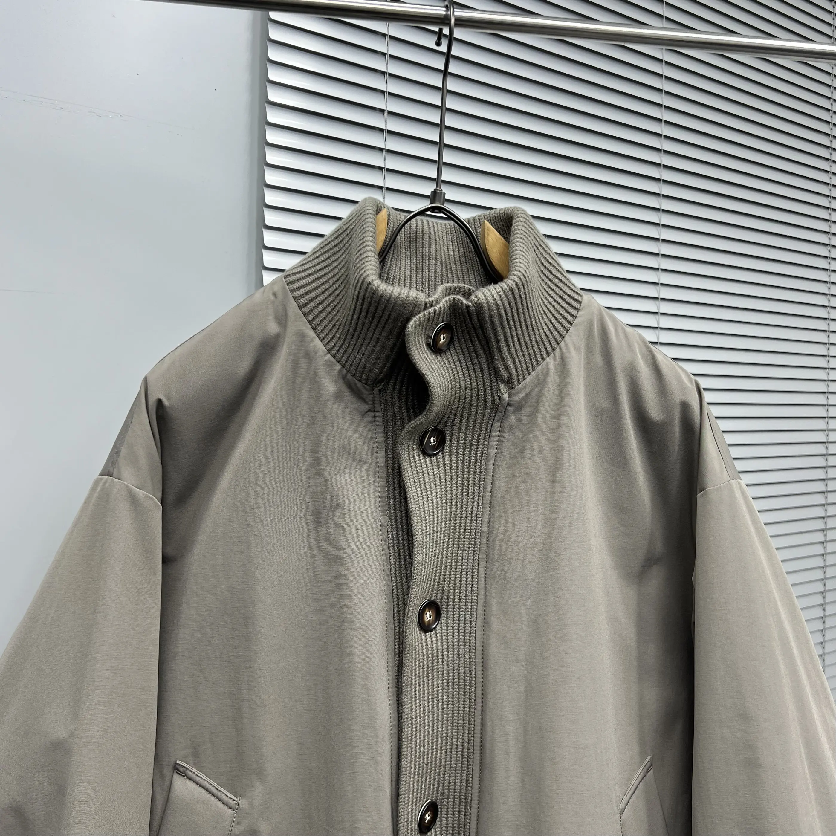High Street Knitted Splicing Stand Up Collar Short Down Jacket Men Winter White Duck Down Warm and Simple Single Breasted Jacket