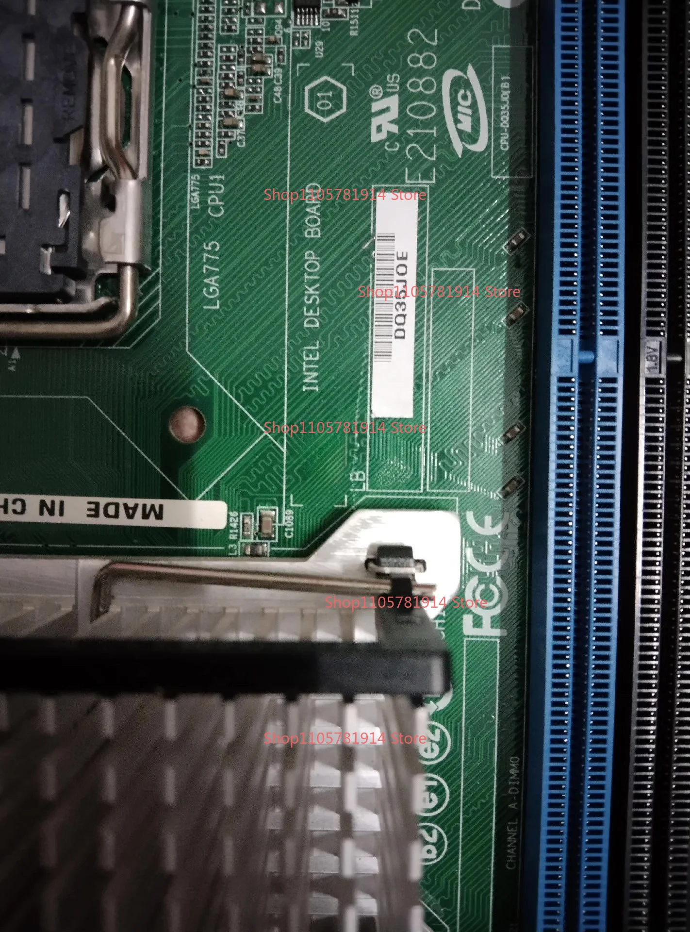 For Intel Q35 Main Board DQ35JOE Industrial Computer Main Board Integrated Graphics Card with 1394 Interface