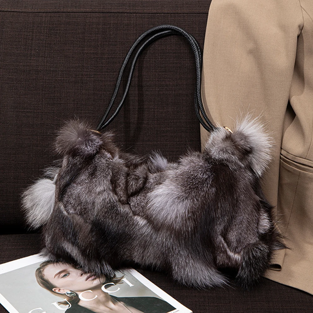 

Fashion Faux Fur Bags for Women Design Handbag Fluffy Fox Fur Shoulder Bag Patchwork Plush Armpit Bags High Quality Tote Purses