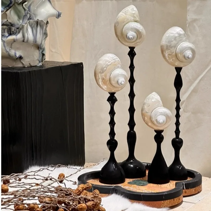 Moonlight Conch Figurines Dining Table Sculptures Creative Original Home Decorations Ornaments Luxury Aesthetic Metal Figurines