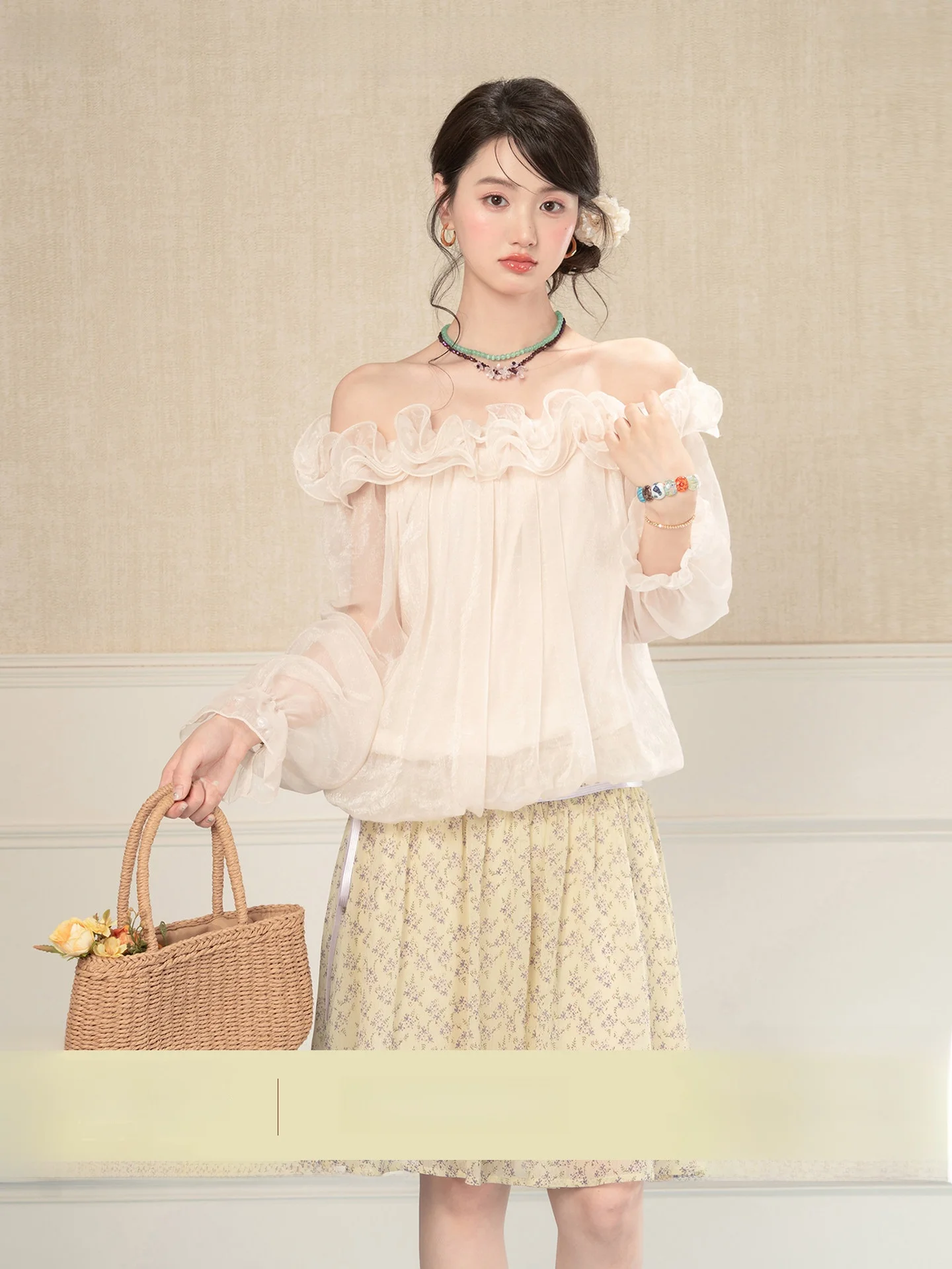 

Новая женская блузка Heynew в праздничном стиле: летняя, элегантная, с открытыми плечами, из тюля, свободного кроя, с длинным рукавом