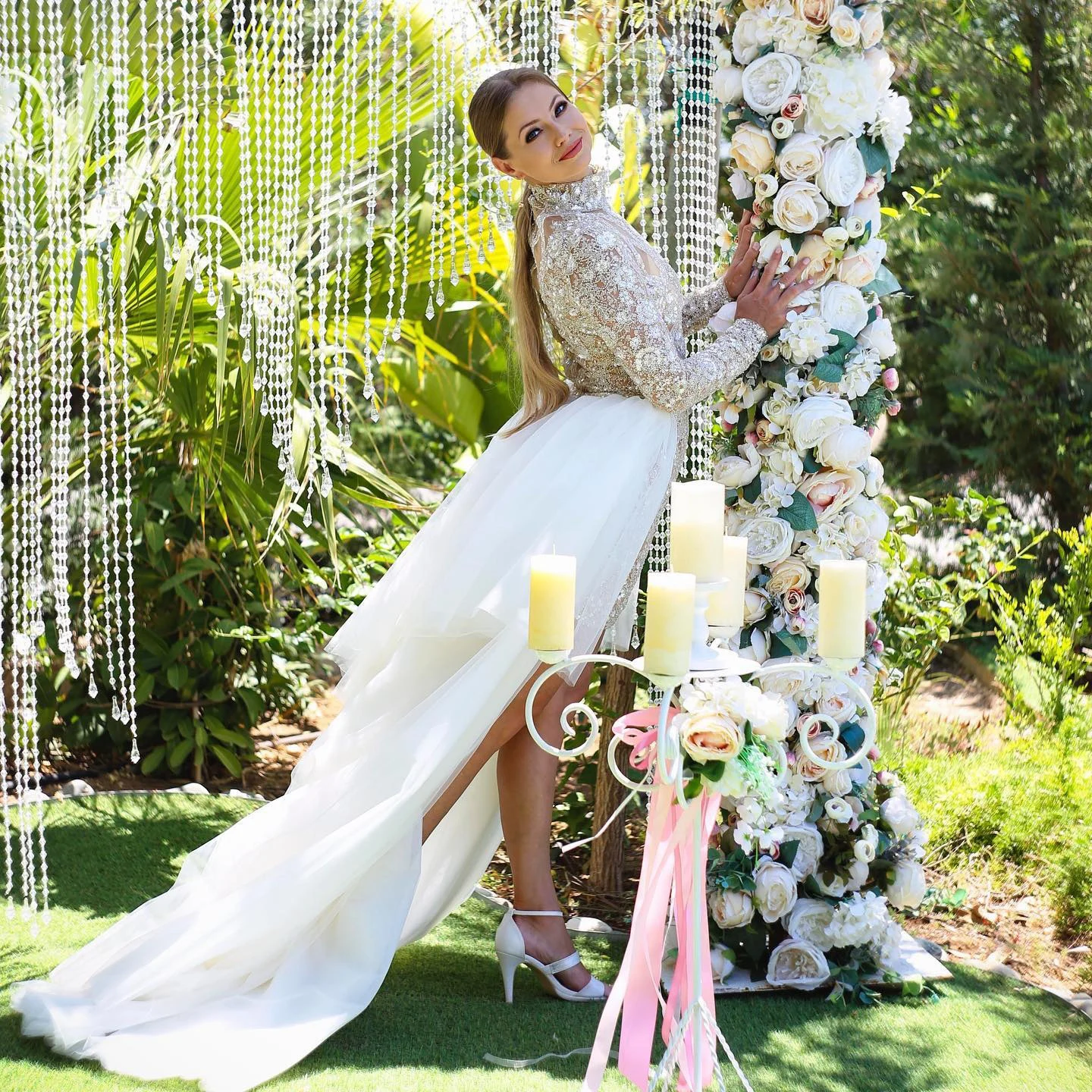 

Gorgeous White Tulle Tutu Skirts Tiered Sweep Train Women Overskirt To Party Tulle Maxi Long Skirts