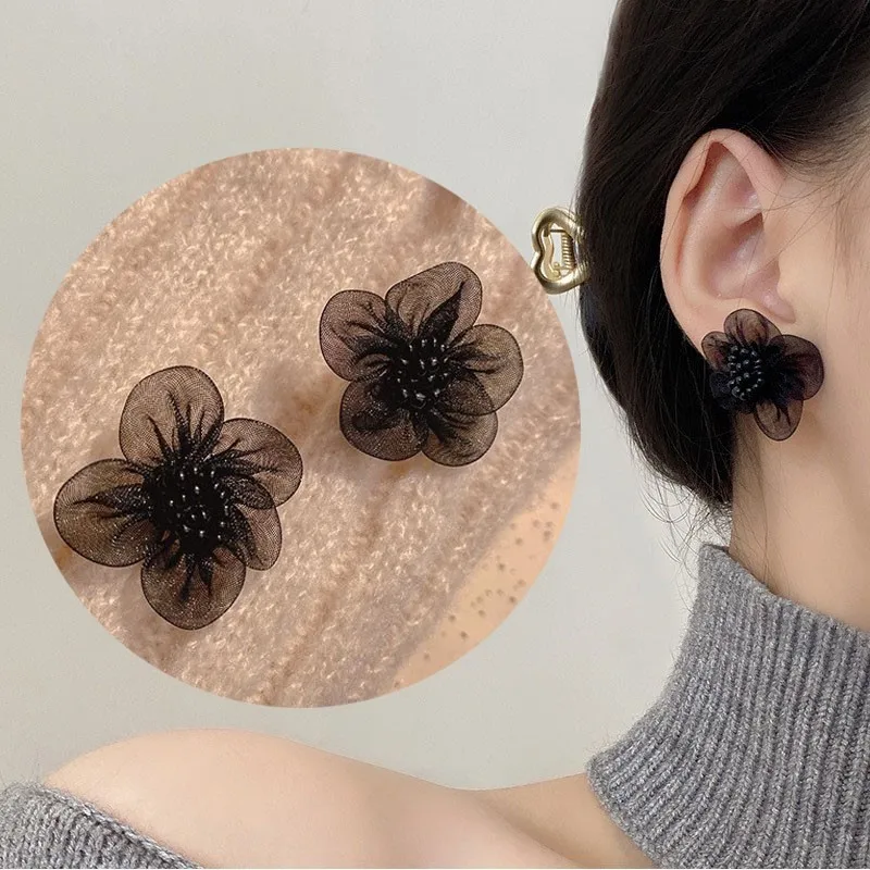 Vintage Korean Fashion Black Flower Earrings For Women Jewelry 2024 Trending New Autumn Winter French Women's Lace Earrings Gift