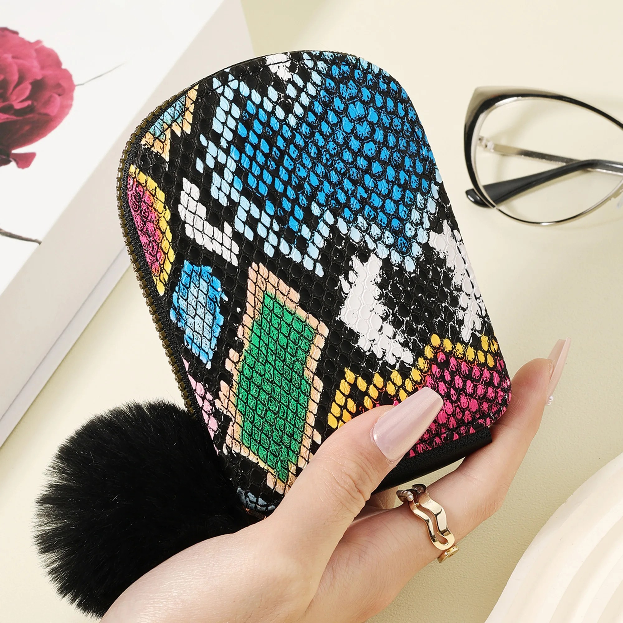 Womens Credit Card …