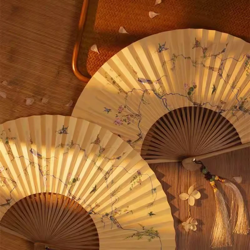 Xuan Paper Fan Chinese Calligraphy Panting DIY Xuan Paper Fan Vintage 27cm Portable Folding Fans Wedding Gift Rice Paper Fan