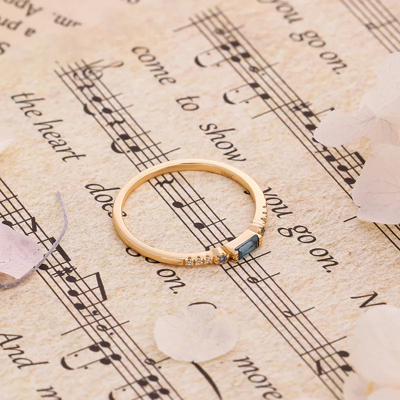 LAMOON Natrual Blue Topaz Ring For Women Gemstone Thin Ring 925 Sterling Silver Gold Vermeil Simple Daily Jewelry Accessories