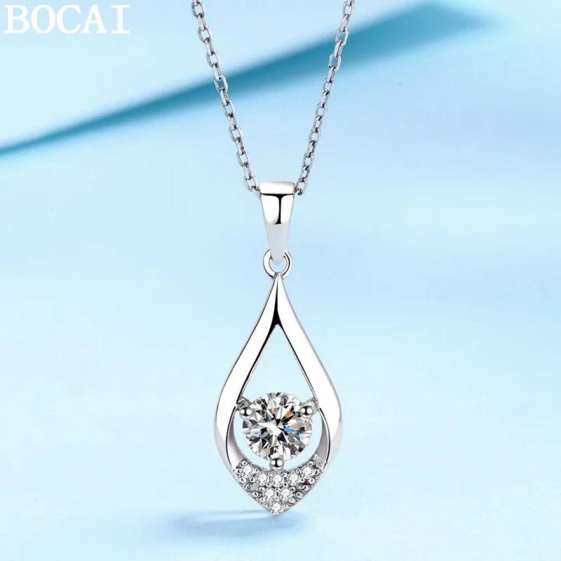 

Серебряный кулон BOCAI S925 с инкрустацией муассанитом 0.5 карата в форме капли, модный и лаконичный дизайн