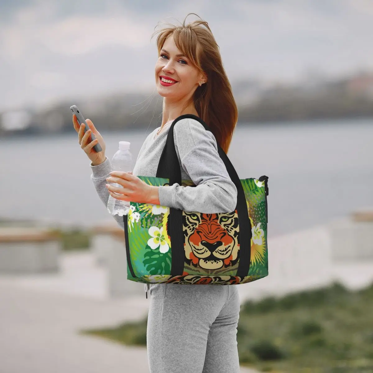 ليوبارد النمر الكرتون حقيبة سفر الشاطئ سعة كبيرة حمل الحقائب لصالة الألعاب الرياضية اليوغا المرأة التسوق حقيبة كتف واق من المطر #5