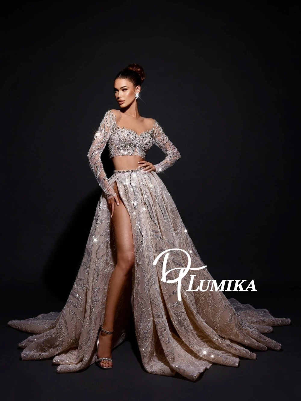 

2026 Luxurious A Line Evening Dress Chic Two Pieces Beaded Sequined Customized Prom Gown Sexy High Slit Stunning Party Wear