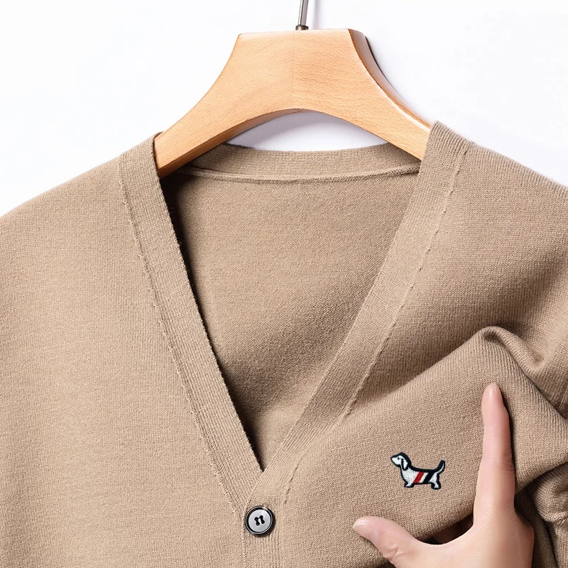 Designer Original Men's V-Neck Long Sleeve Cardigan Sweater Autumn New Exquisite Small Dog Print Knitwear Coat Handsome Menswear