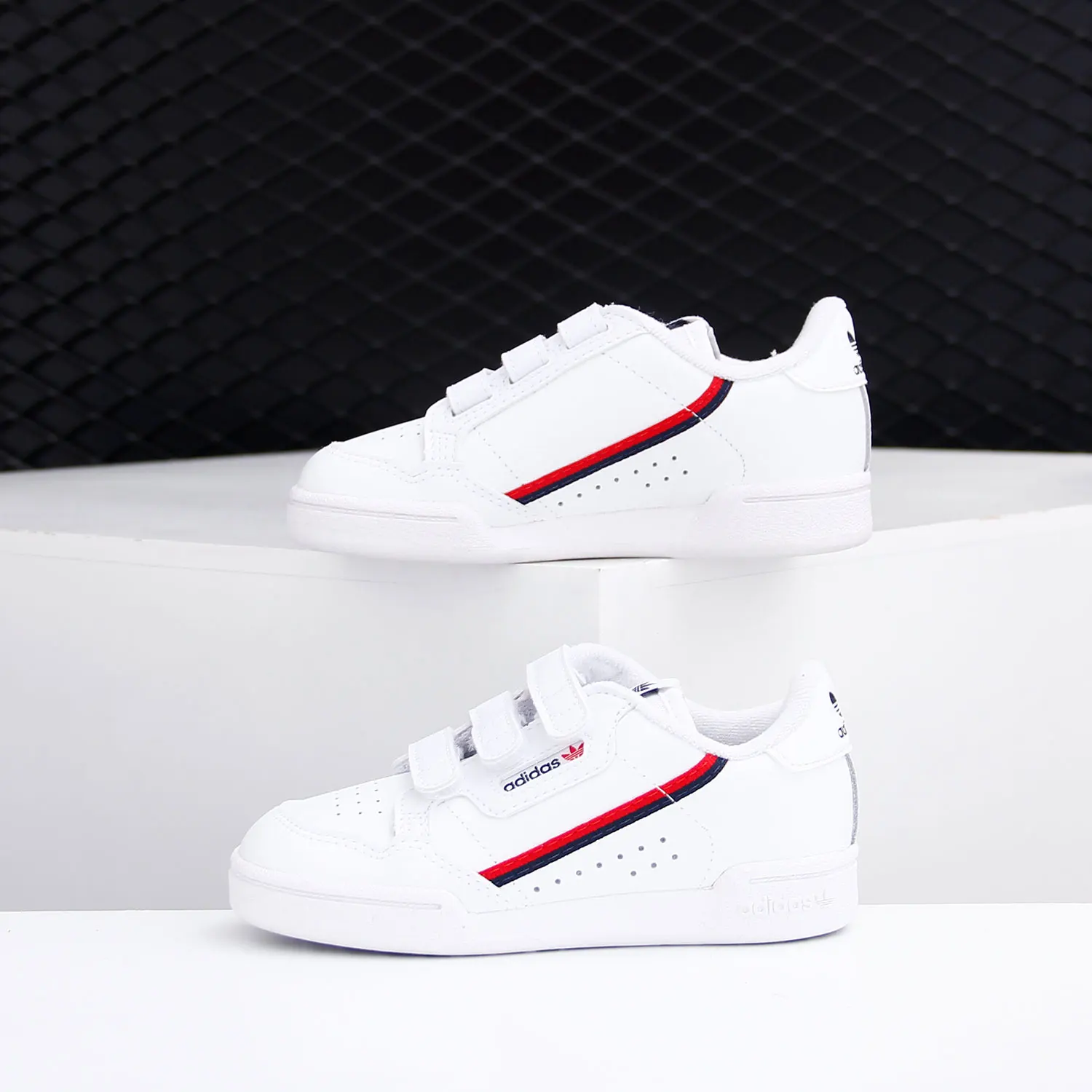 

Adidas genuine clover children's Velcro sports shoes, white shoes EH3230