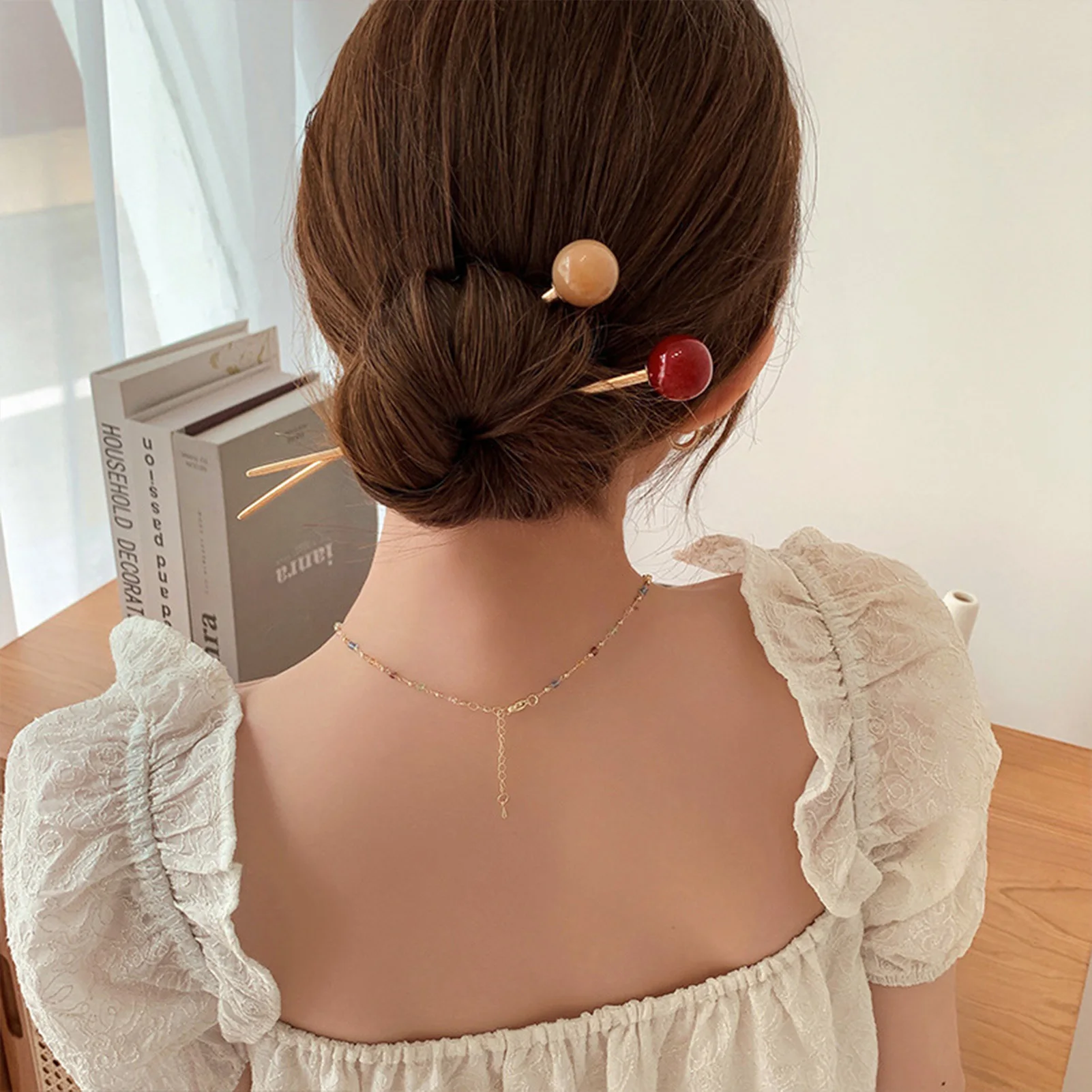 

Fashion Elegant Simulated Pearl Hair Sticks for Women Simple Ball Metal Hair Stick Hair Clip Styling Tools Hair Accessories