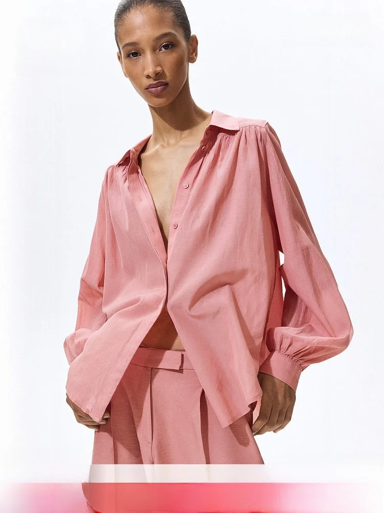 

H&M Women's Shirt Summer 2026 High Quality Outdoor Travel Fashionable Pleated Top Casual Loose Fit Long Sleeve Button up