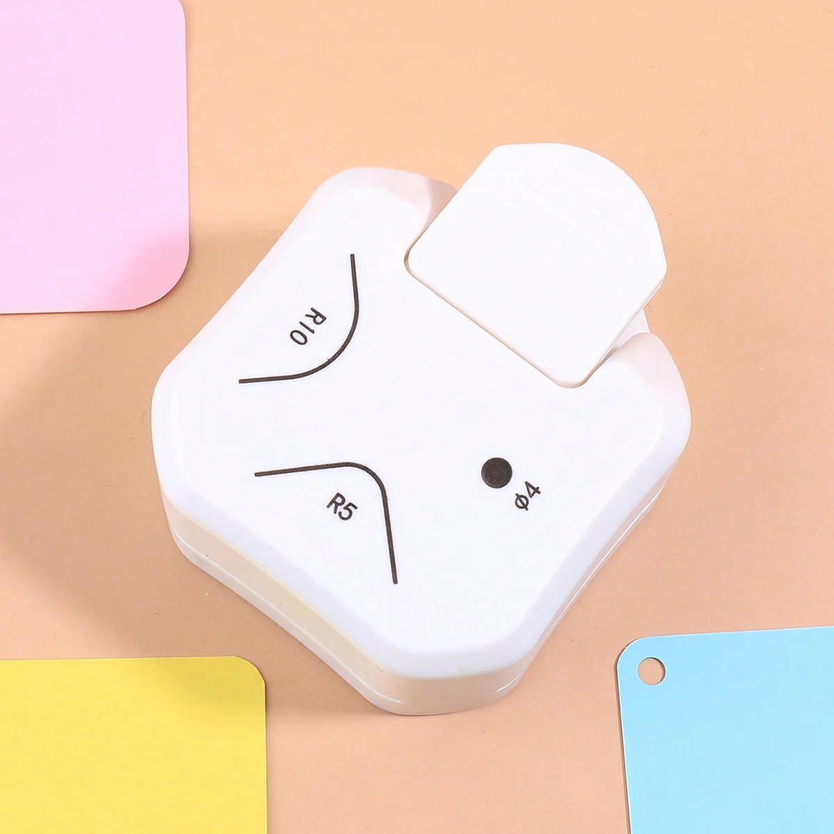 

3-in-1 Rounder Metal Plastic Design for Scrapbooking Cards Crafts Corner Punch R 4mm 5mm 10mm - School Supplies