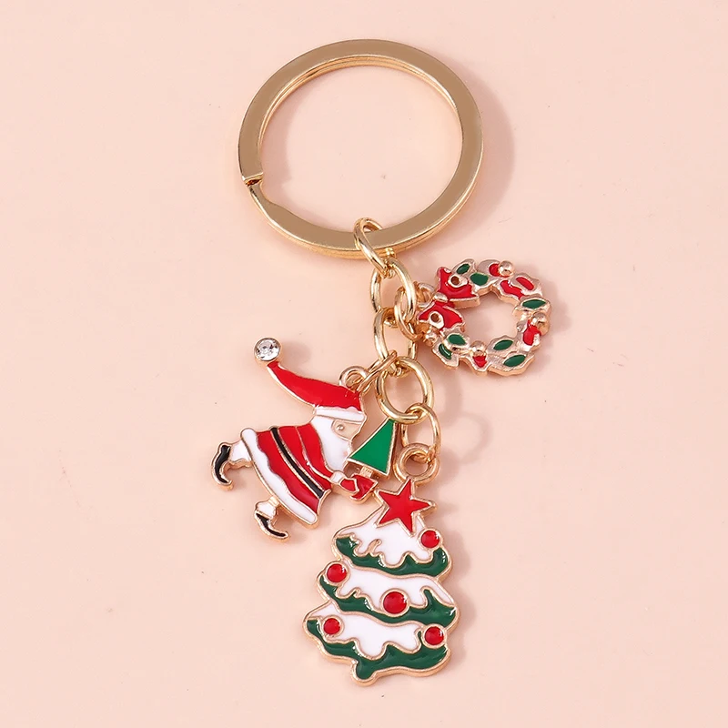 Cute Santa Claus Keychains Enamel Christmas Tree Wreath Keyrings Festival Gifts for Women Men Handbag Pendants Key Chains