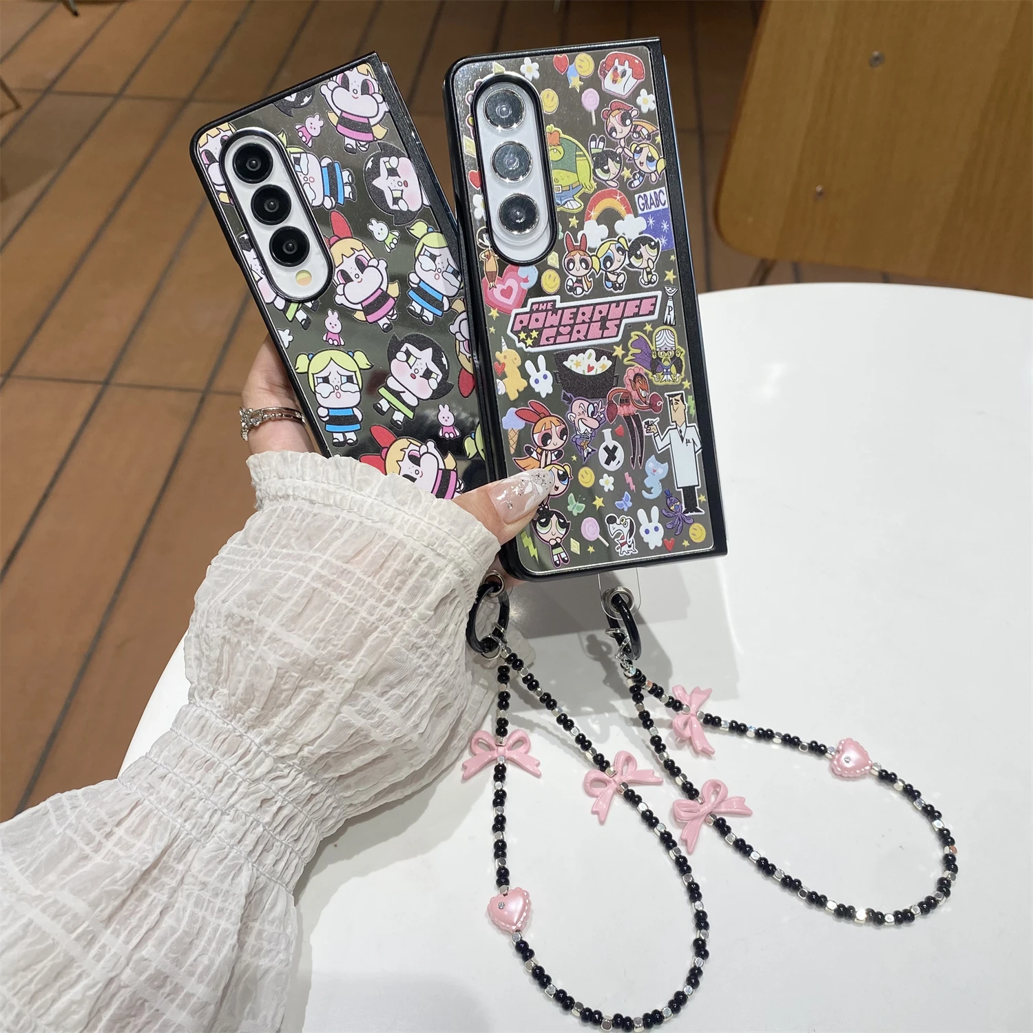 

Cute Anime Powerpuffs Girlss With bracelet Phone Case for Samsung Galaxy Z Fold 3 4 Hard PC Back Cover for Z Fold 5 Case Case