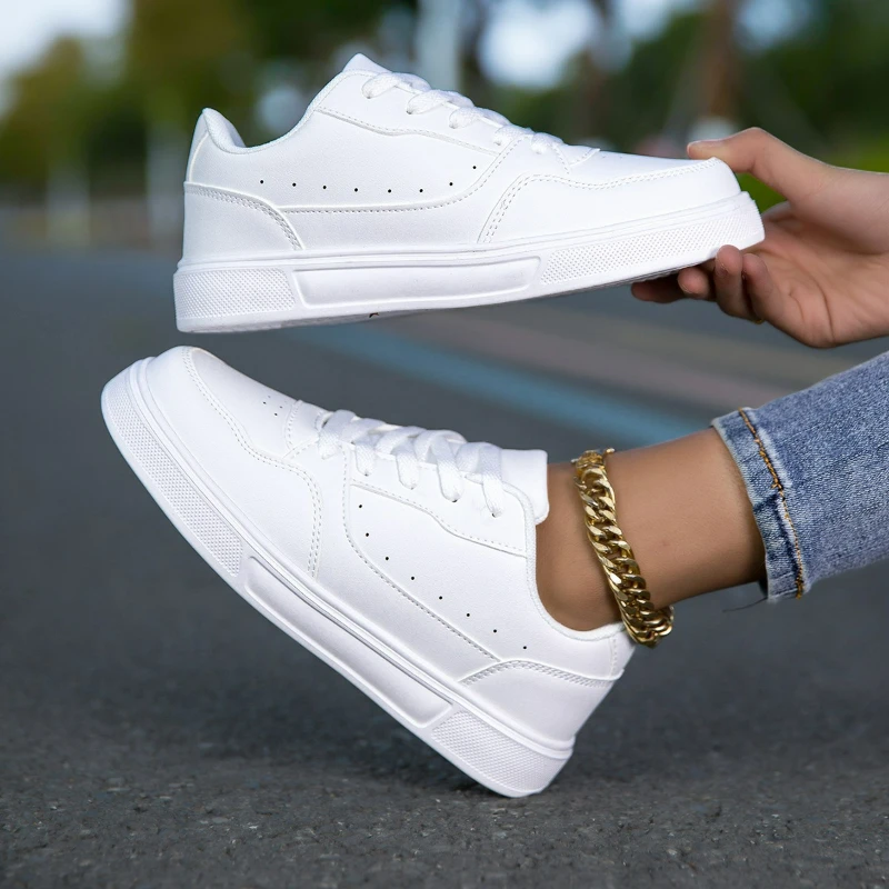 

White Minimalist Sneaker For Men Women Non Slip Casual Sports Shoes Man Walking Shoes Comfortable Low Top Men's Skateboard Shoes
