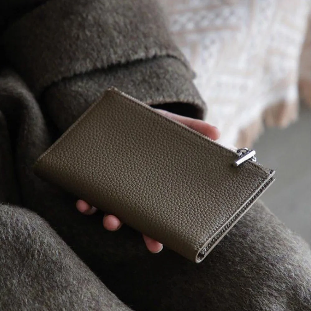 

Мягкий на ощупь кошелек для путешествий с защитой от RFID, держатель для паспорта, органайзер для документов с защитой от RFID, чехол для хранения паспорта в путешествиях.