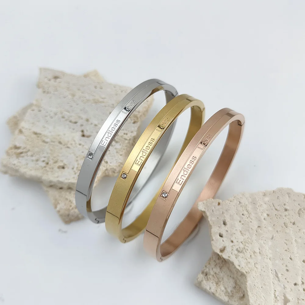 

New endless love letter bracelet,fashionable stainless steel women's bracelet,vintage jewelry,inlaid with zircon,gift for women