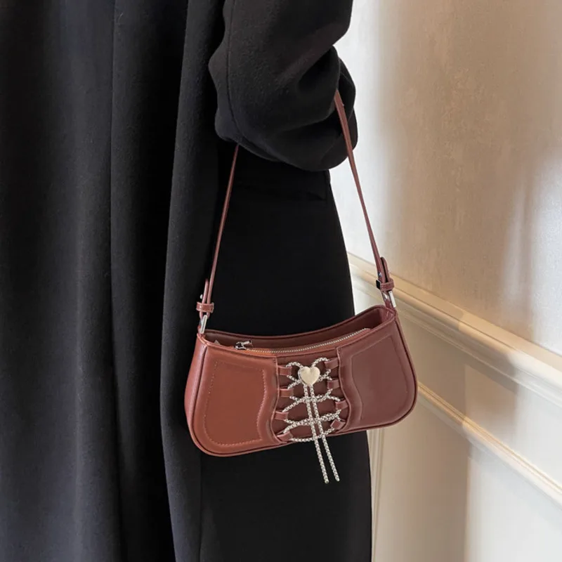 

Crossbody Bag With High-end Texture New Lace Up Spicy Girl Fashion Single Shoulder Armpit Bag Western Small Square Bag