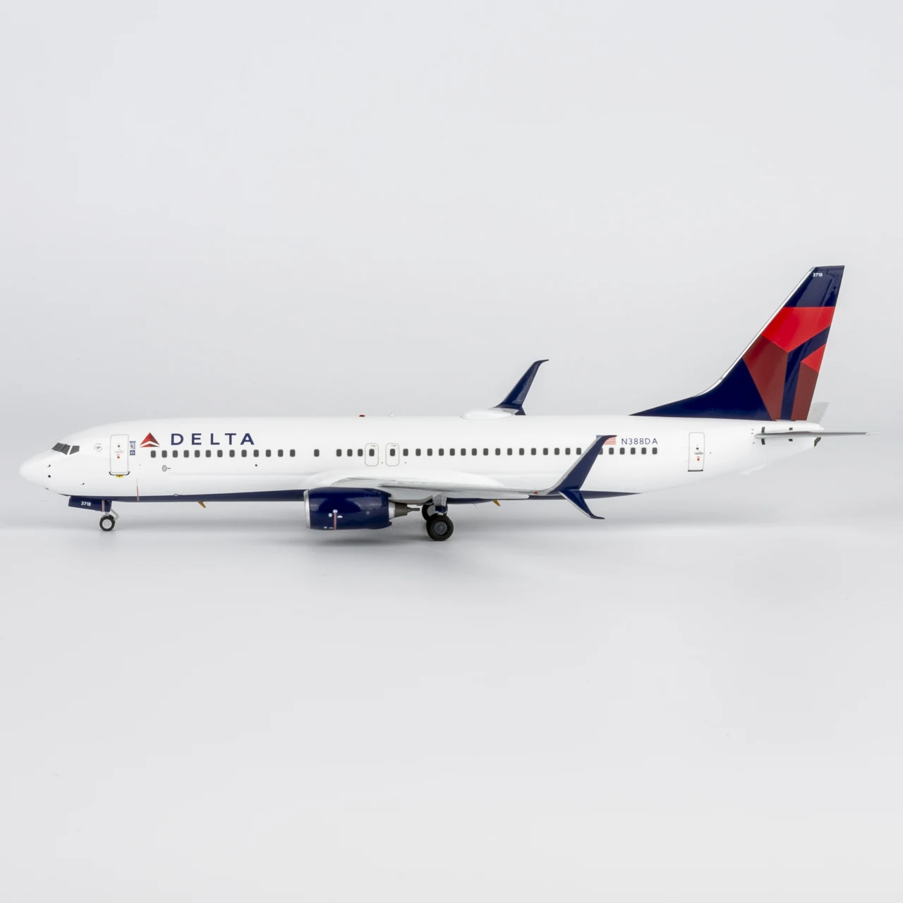 

08063 Коллекционный самолет из сплава, подарочная модель NG, 1:200 Delta Air Lines, «SkyTeam», Boeing B737-800, литая под давлением модель самолета N388DA