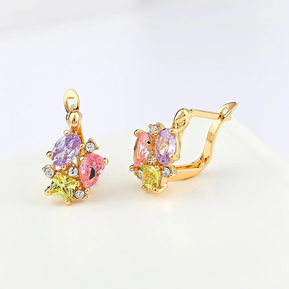 Harong Colorful Crystal Earrings Fashion Classic Zircon Flower Women Aesthetic Stud Earrings Jewelry Accessories Gift for Women