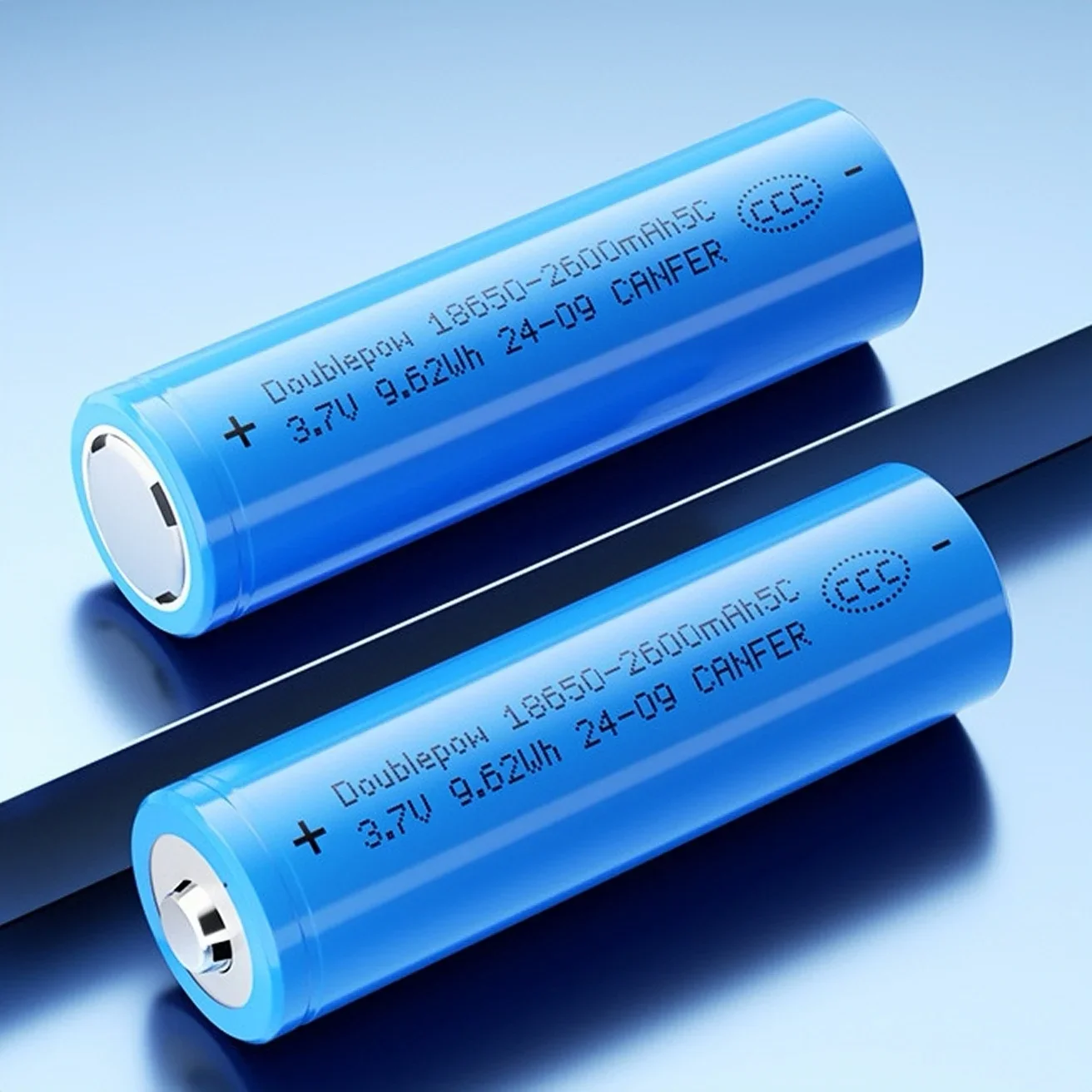 4PCS 18650 แบตเตอรี่ชาร์จ 3.7V 2600mAh 18650 แบตเตอรี่ลิเธียมสําหรับไฟฉายโปรเจคเตอร์ Jukebox Power Bank LED LIGHT