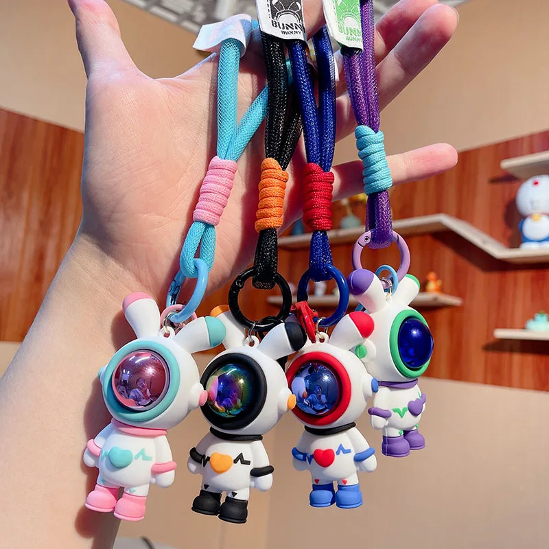 Universe Fashion Astronaut Doll Rabbit Keychain 2022 Creative Cartoon Exquisite Car Key Pendant Keychains Holder Bag Ornamen