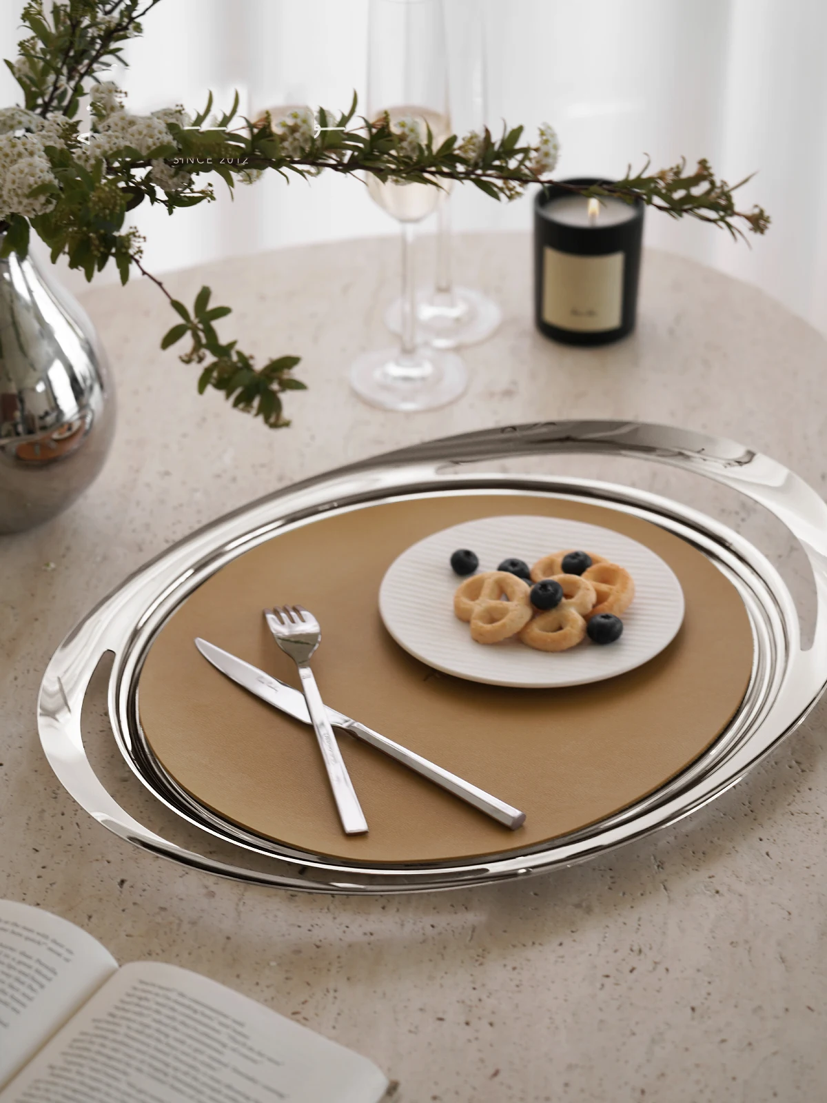 Extravagant Stainless Steel Round Tray Tabletop Storage Hotel Household Living Room Wine Dessert Plate Display Plate Snack Tray