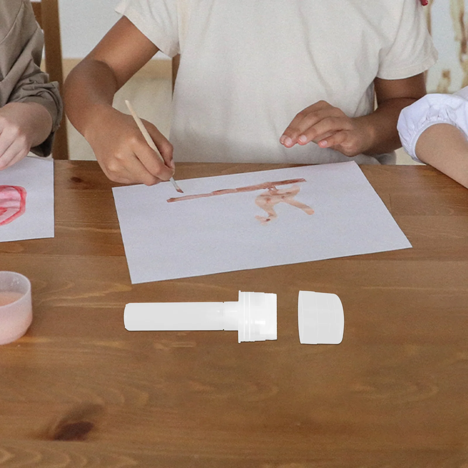 

Transparent Pen Rod Empty Graffiti Markers Tube Durable Plastic Wide Head Design for Precise Artwork Empty Pen Rod