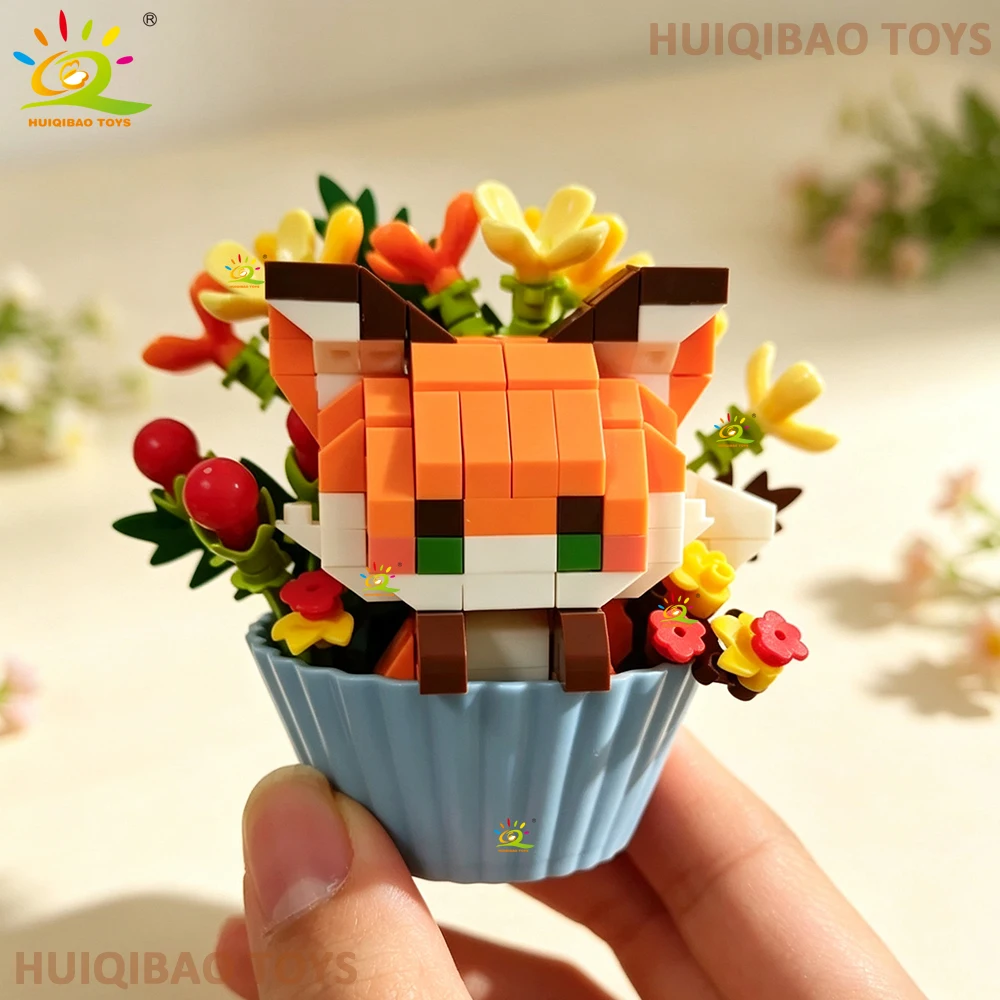 HUIQIBAO Cartoon Animal Cupcake Pot Micro Building Blocks Kit Fox Puppy Cat Pet Flower Bouquet DIY Bricks Desktop Decor Toys