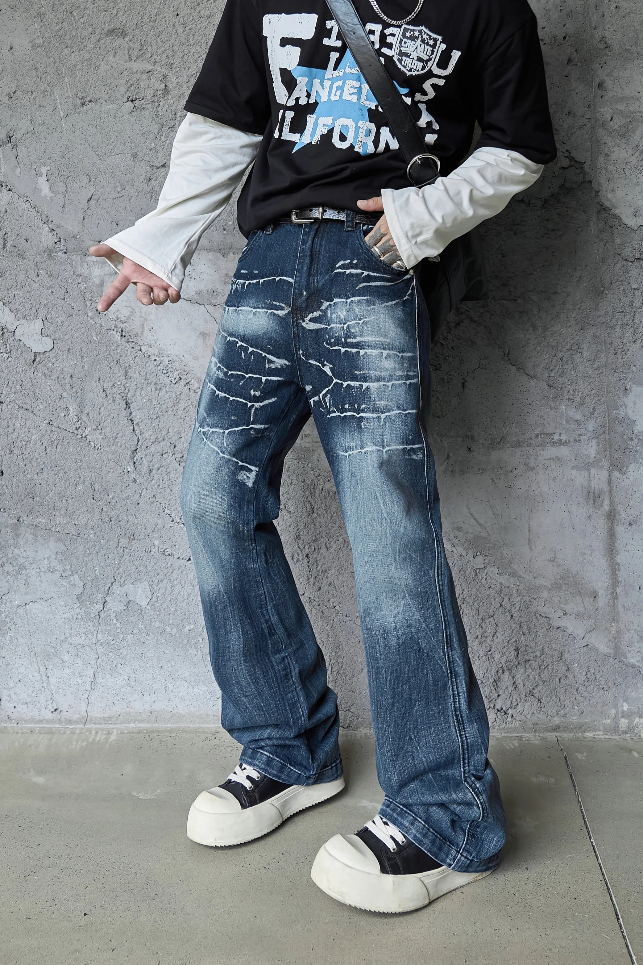 

AL88013 BLCG Джинсы с высокой талией, суперкачественные, свободного кроя, из плотного денима, унисекс, модные, стильные, с ручной росписью