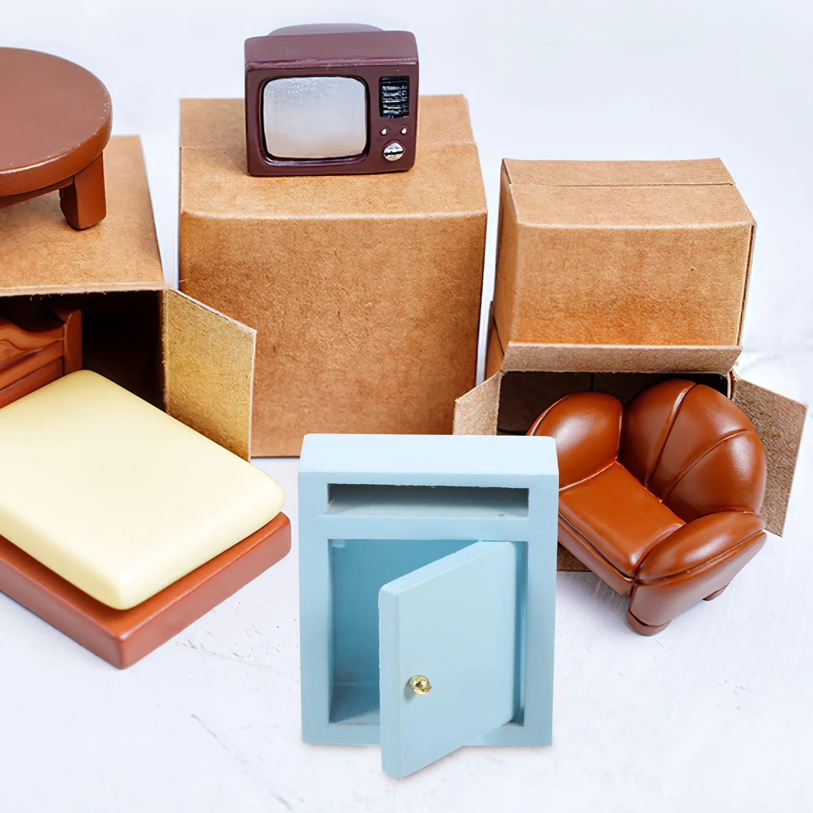 

Mini House Decoration Wooden Tiny Mailbox Lifelike Design Easy to Carry Safe Rounded Edges Perfect for Storytelling Play and