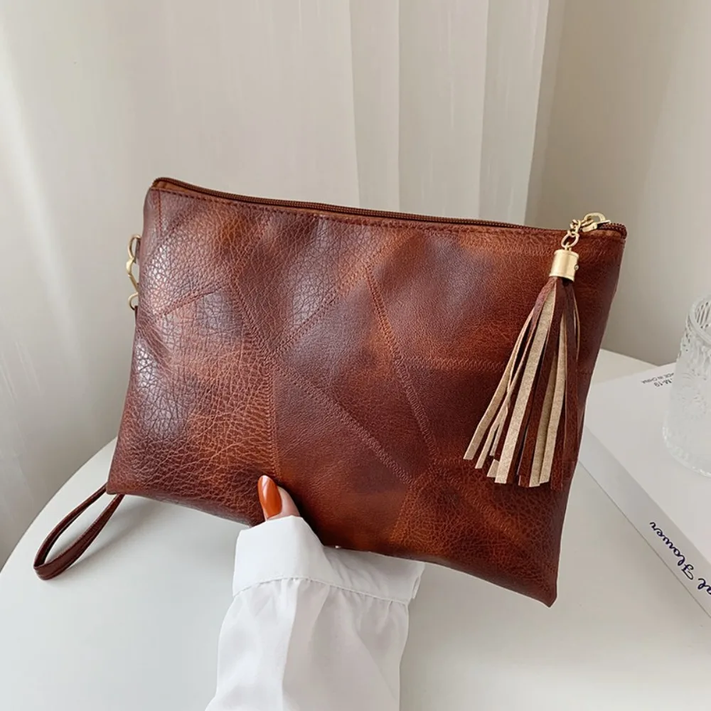 

Fashion Tassel Handheld Bag Korean Style Solid Color Zipper Coin Purse PU Leather Clutch Small Item Bag Travel