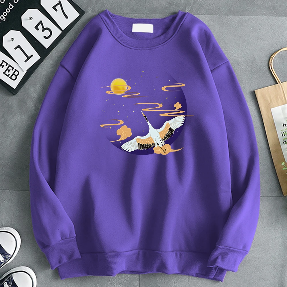 

Hoodie Beautiful Crane Fly To The Moon Printing Hoodies For Mens Streetwear Harajuku Hoody For Men Pop Fashion O-Neck Clothes