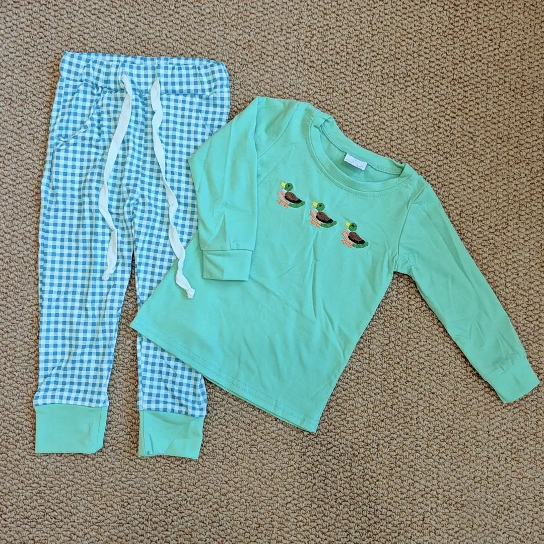 

9.3 Baby Boys Winter Clothes Baby Boys Green Ducks Tee Shirts Top Checkered Pants Clothes Sets