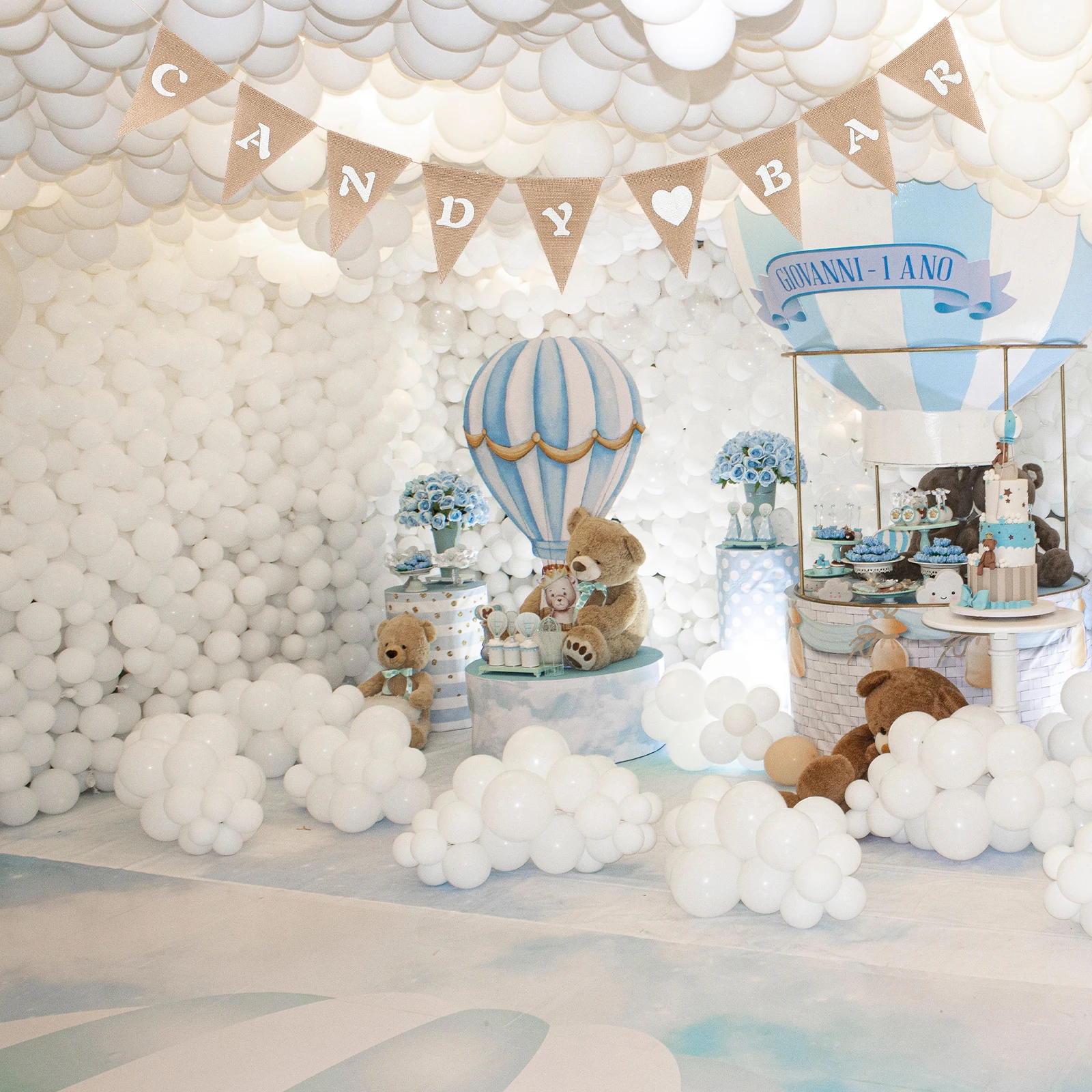 

Triangle Burlap Banner Candy Bar 8 Flags 13x17cm 28m Total Length Hessian Wedding Party Decor Candy Bar Banner