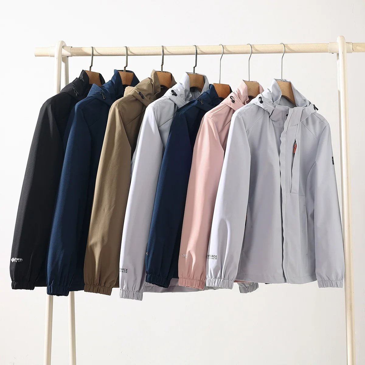 

Outdoor Function Windproof Waterproof Comfortable Sports Commuting All-Match Hooded Jaet Faionable Urban Sle for Youth