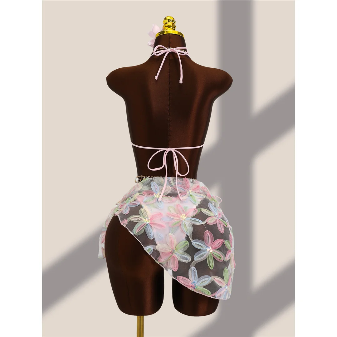 Mit Sarong-Blumenmuster, Neckholder-Bikini, Damen-Badeanzug, dreiteiliges Bikini-Set, Badebekleidung, Badeanzug, Modell V8321. – Detail 5