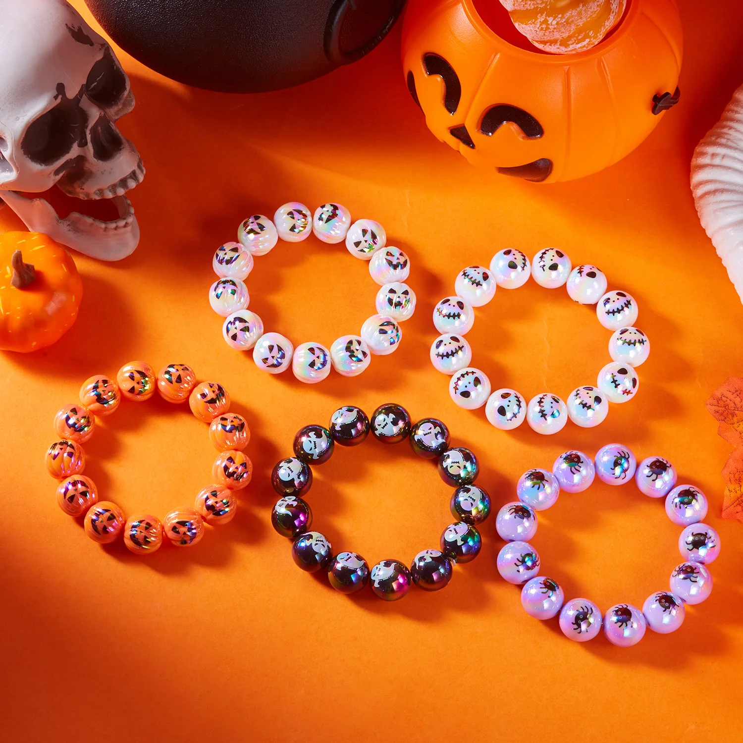Halloween Ghost Pumpkin Spider Pattern Beaded Bracelet for Women Gothic Punk Resin Elastic Bangle Party Festival Jewelry Gifts