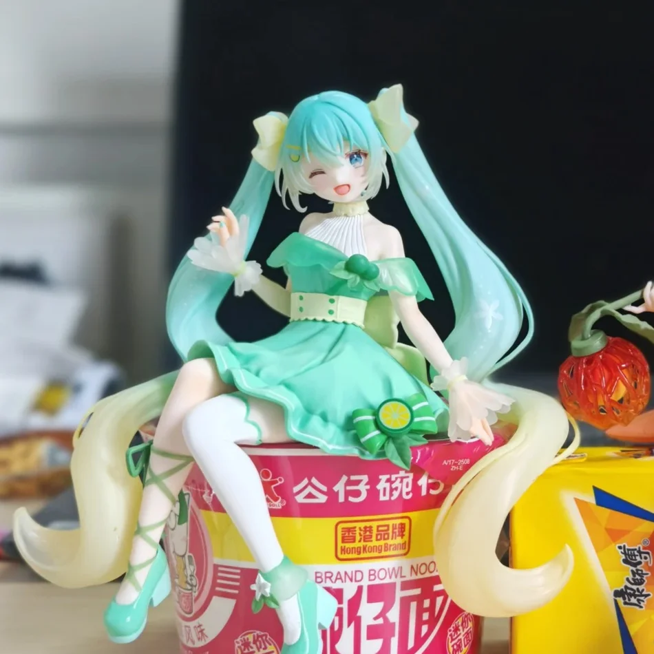 New Hatsune Miku Anime Figurine Kawaii Citrus Miku Figurine Gk Statue Model Doll Collection Room Desk Decoration Toys Gift view 6