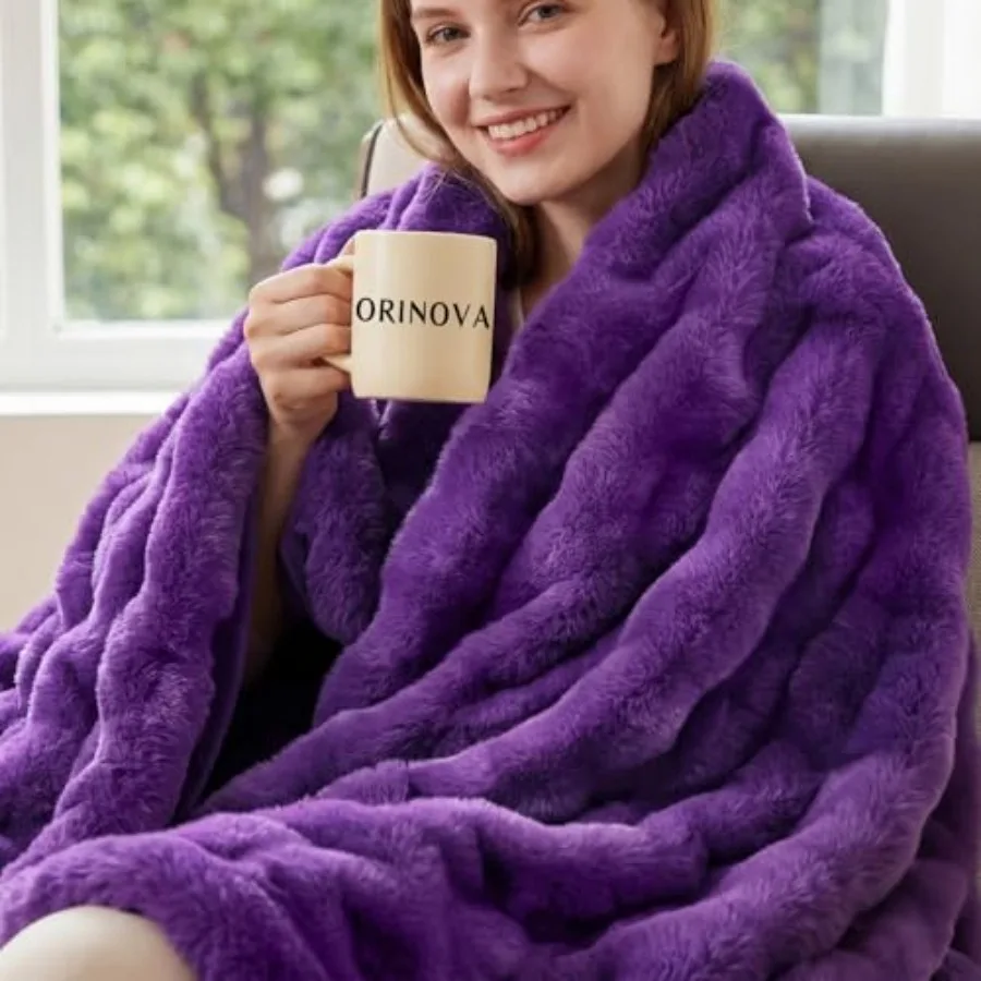 

Fluffy Soft Plush Faux Fur Throw Cozy Blanket for Couch Bed Fuzzy Blanket Living Room Women Gift Home Decor 50x60