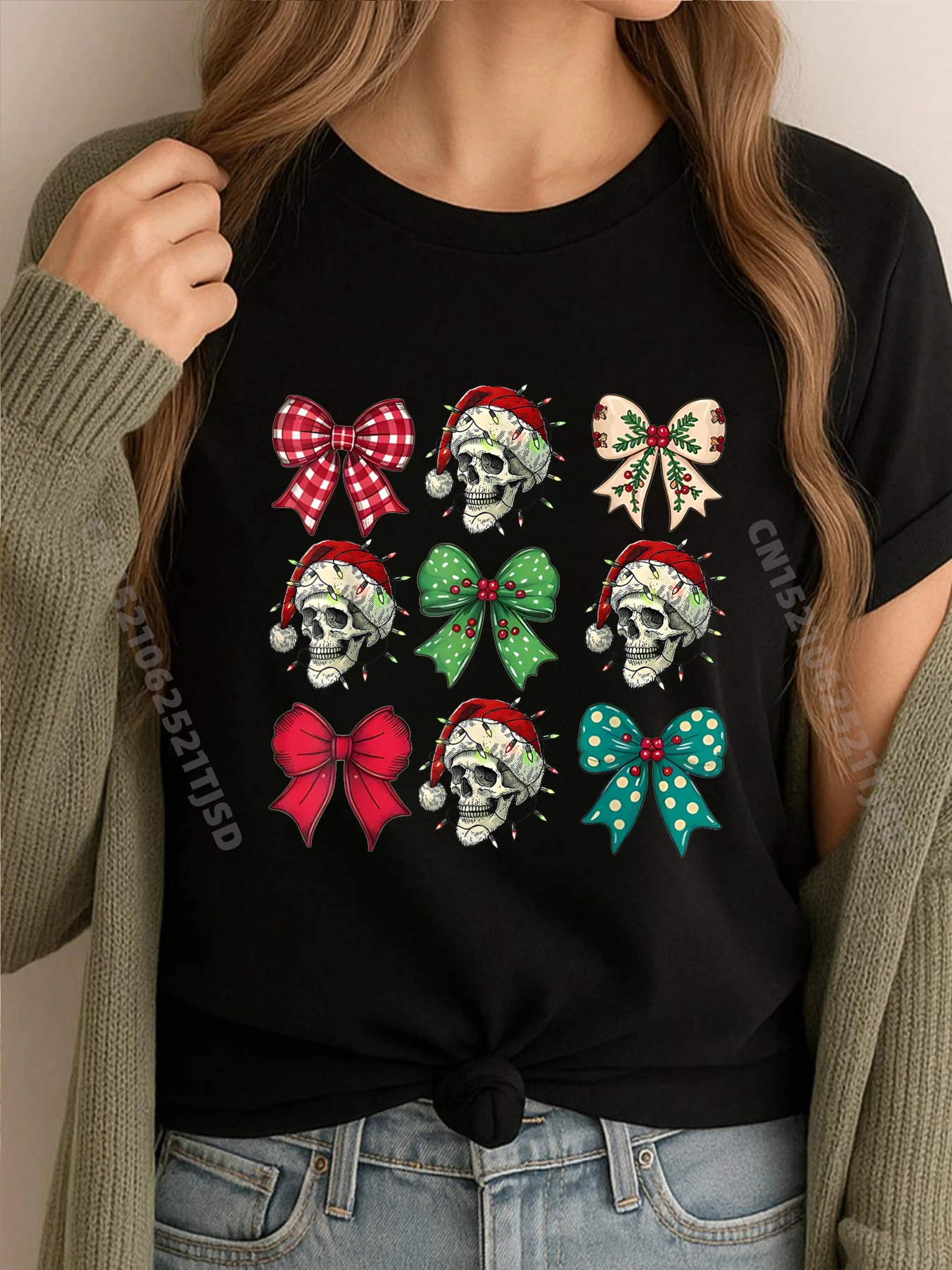 

Милая футболка с бантиком-кокеткой и рождественским черепом и скелетом, футболка большого размера с буквенным принтом