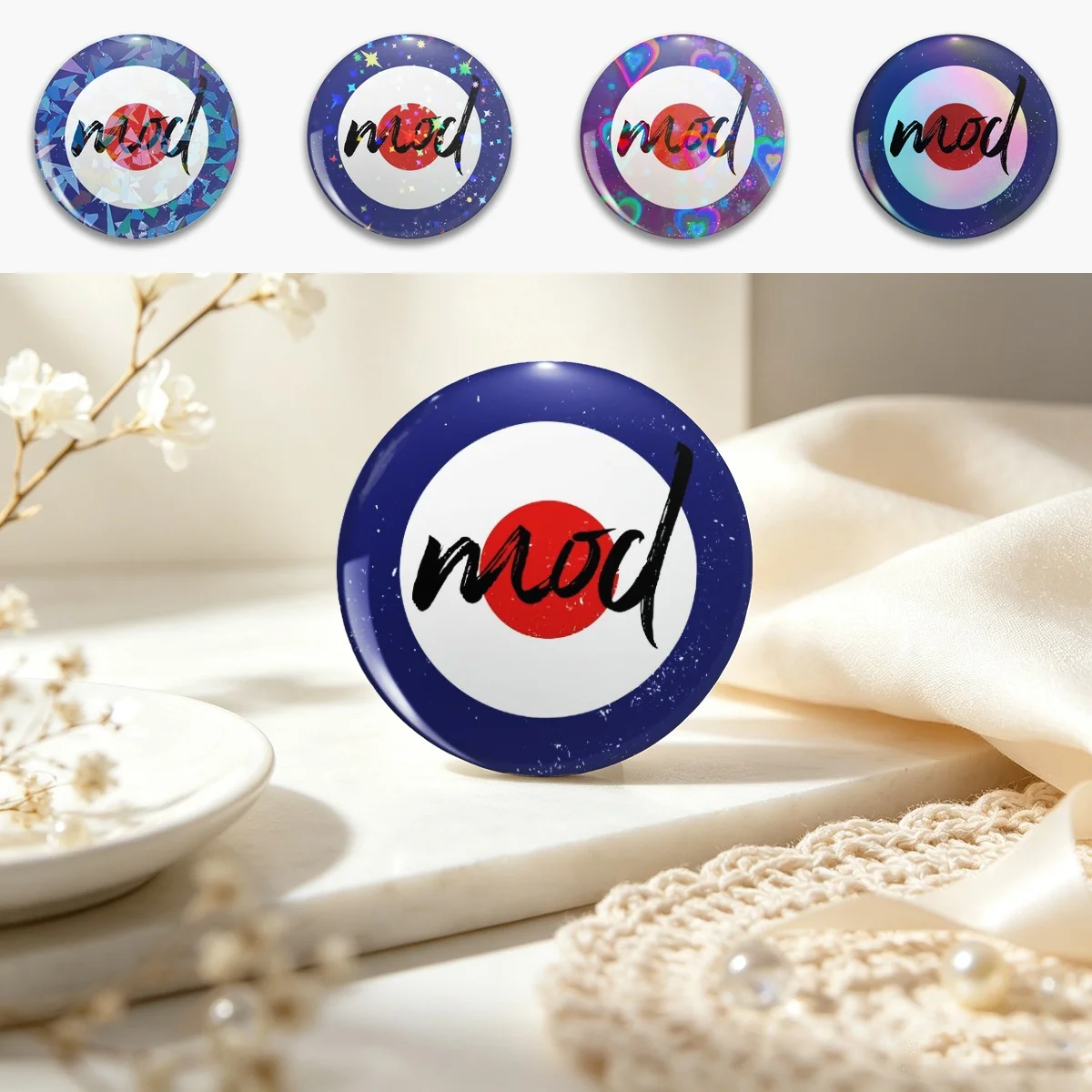 Mod (distressed) Pin Holographic Star Heart Pin Brooches Laminated Button Fashion Accessory