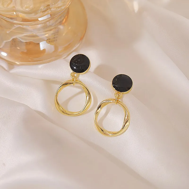 S925 Silver Needle Premium Design Quality Light Luxury Circle Geometric Net Red Earrings Jewelry Black Ball Earrings Oorbellen