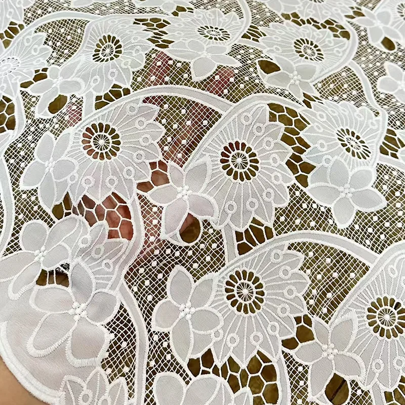 

Milk silk water-soluble embroidered hollow floral lace fabric full-pattern lace for wedding dresses skirts dress fabrics